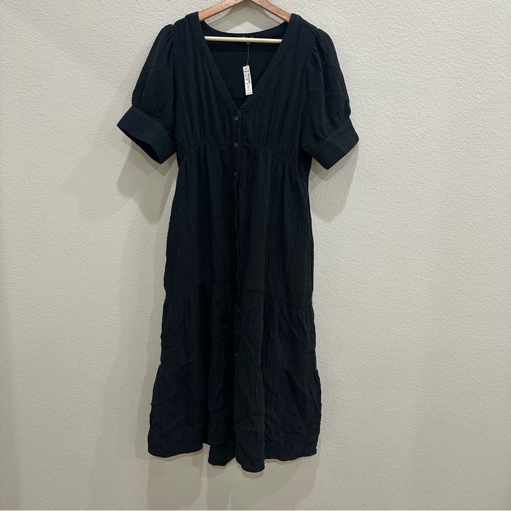 Madewell Lightspun Button-Front Tiered Black Midi Dress
